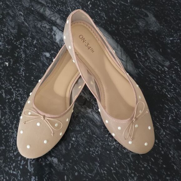BRAND NEW ON.34TH ELEGANT BALLET FLATS with POLKA FOTS - Picture 11 of 16